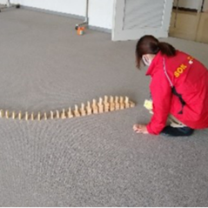 ドミノ倒し